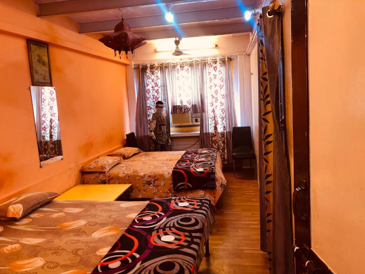 Golden Lodge Varanasi Exteriör bild
