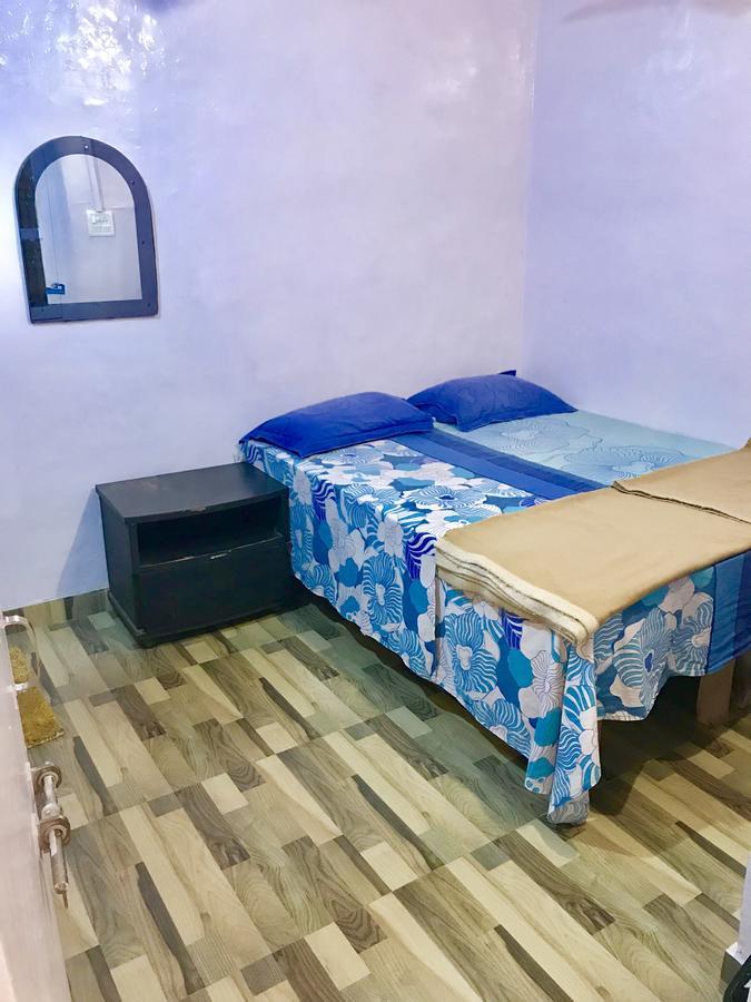 Golden Lodge Varanasi Exteriör bild