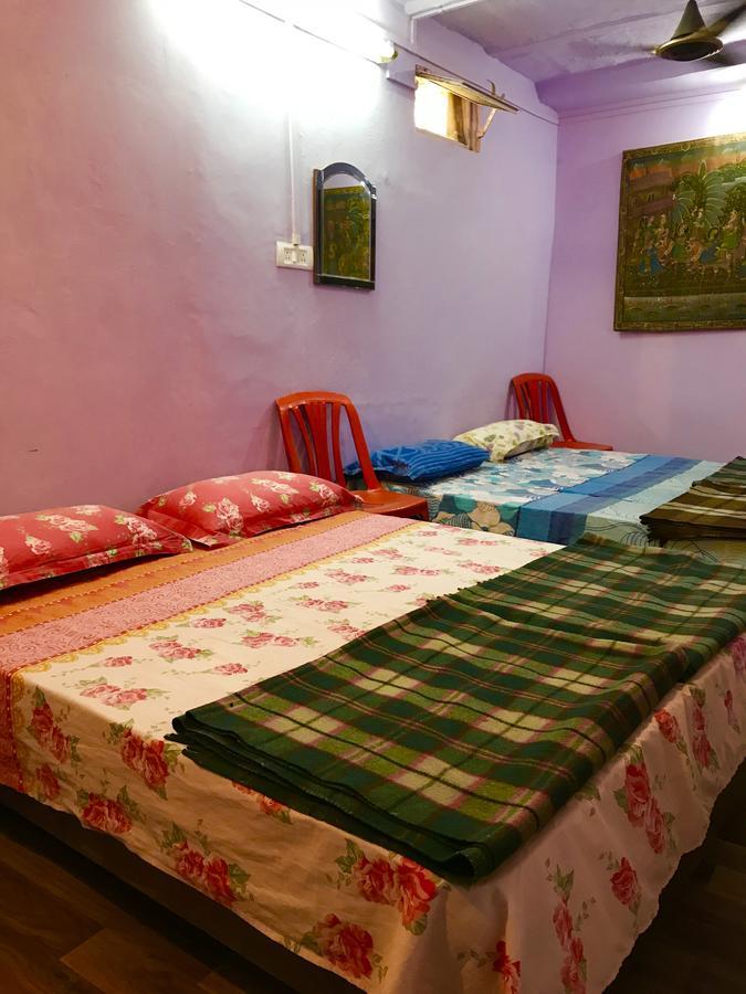 Golden Lodge Varanasi Exteriör bild